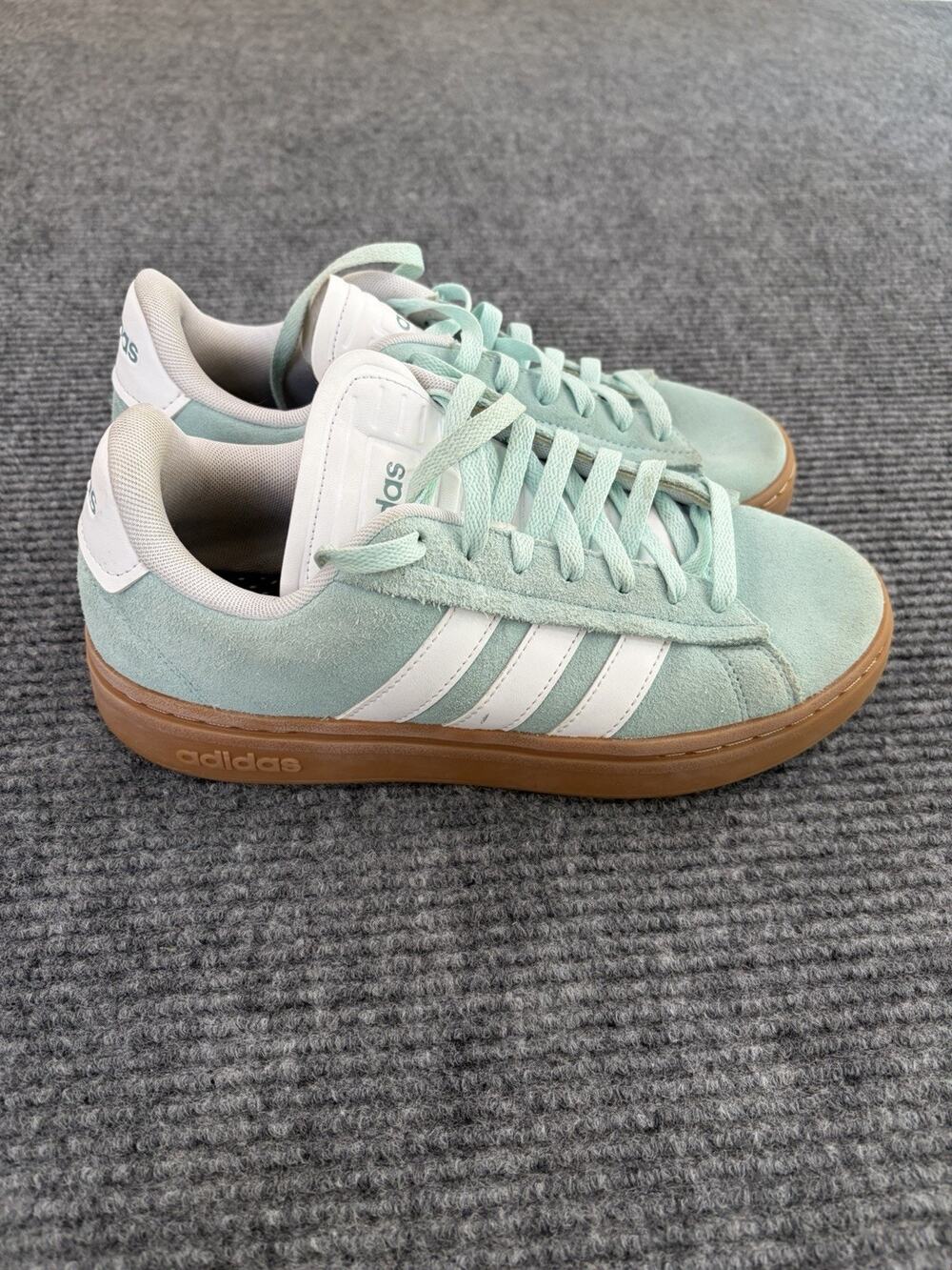 adidas Grand Court Alpha Women’s Suede Low Top Lace-Up Sneakers Green/White Gum